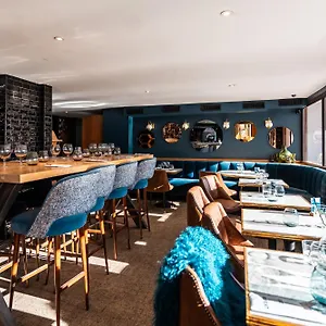 **** Hotel Fahrenheit Seven France